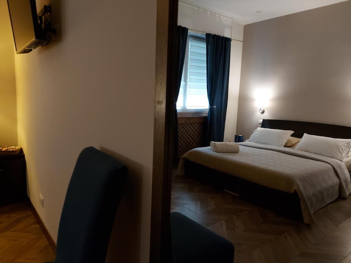I Tre Marchi Rooms / Camera Mare Termoli Exterior photo